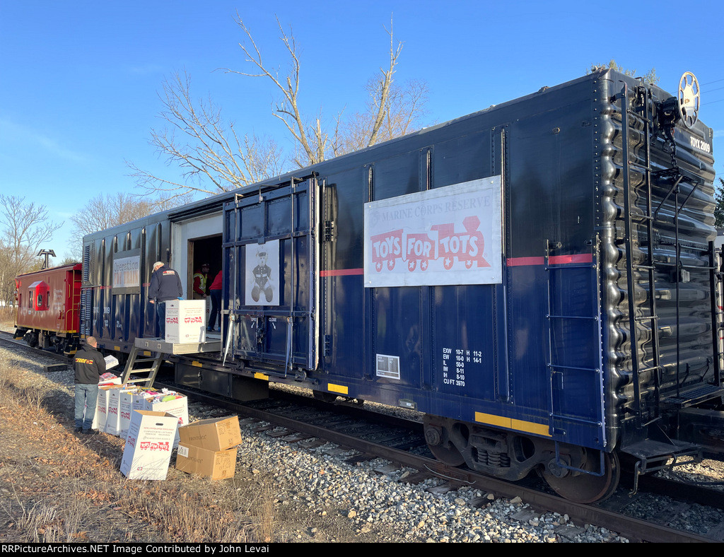 Operation Toy Train Boxcar # 2009 on the DRRV TFT Train